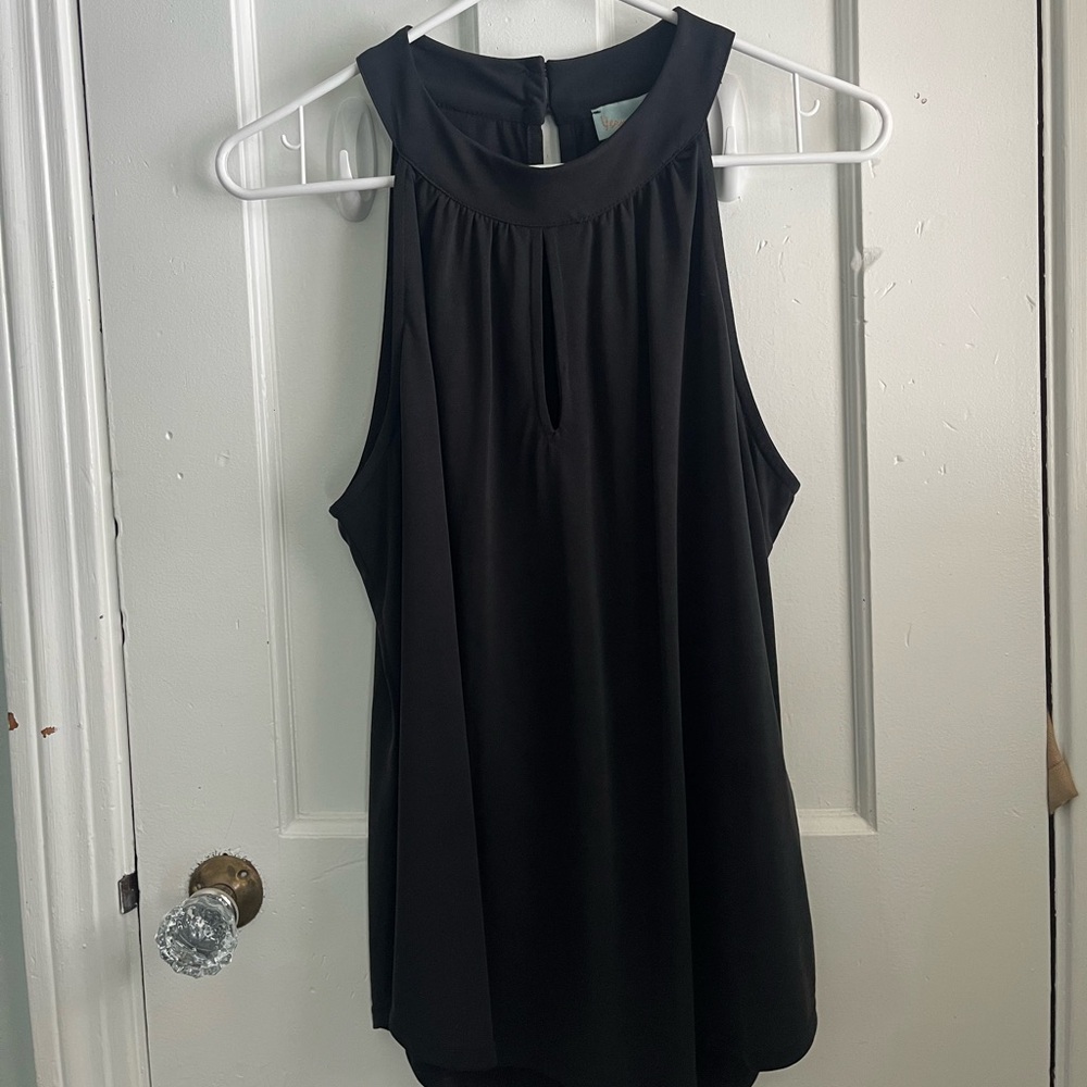 NWT Veronica M. Los Angeles Black Keyhole Sleeveless Blouse – Size L –